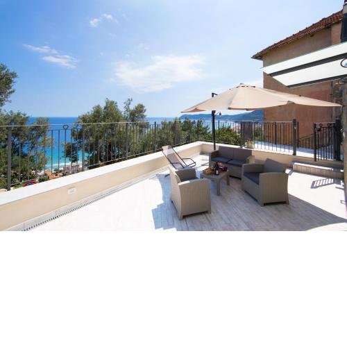 Serena 2 Amazing Sea View - Happy Rentals