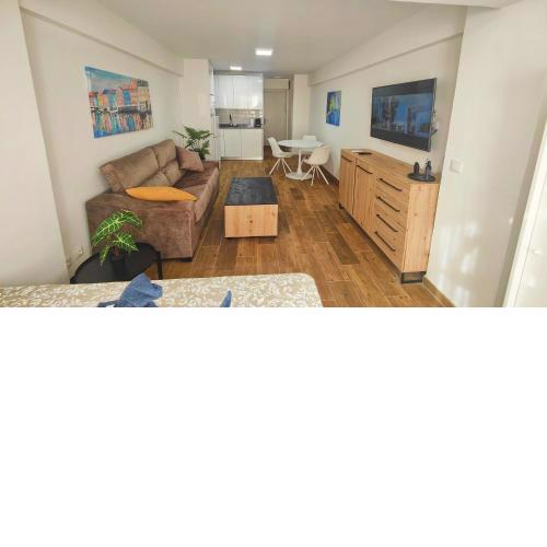 Serenity Chic Apartment City Center with FREE Wifi