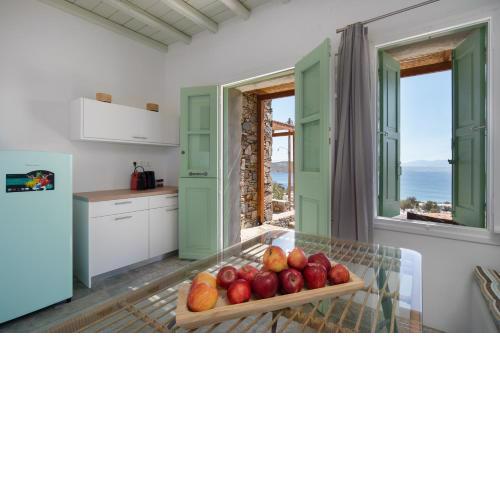 SERIFOS BELLA VISTA 2