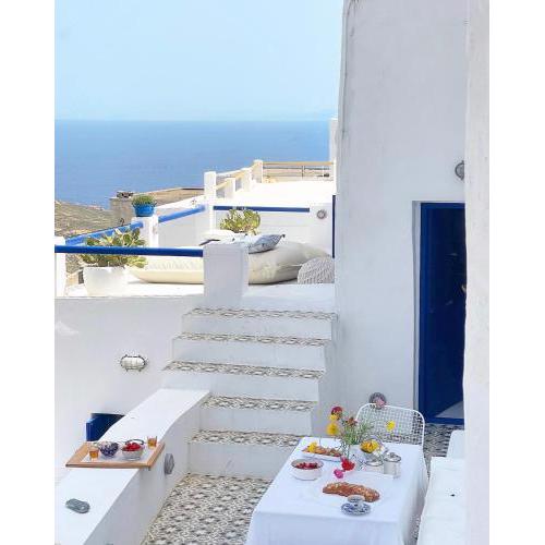 Serifos White