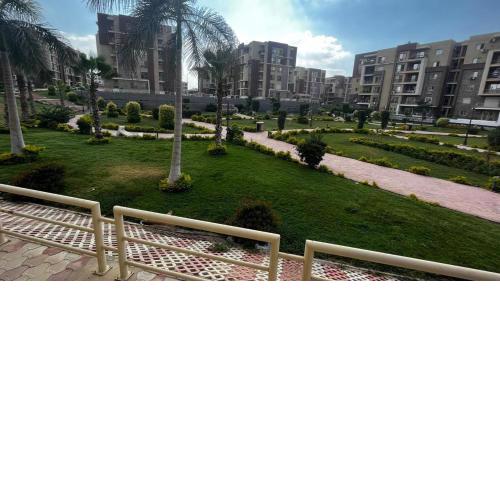 Served Master room with garden view (New Cairo)