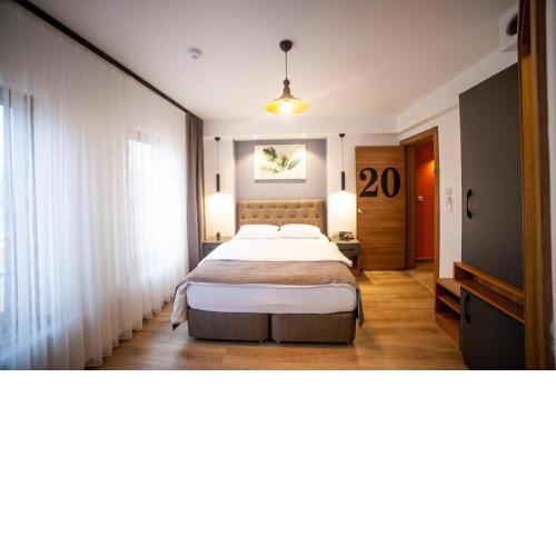 Set Özer Hotel