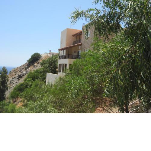 Sfinias Apartments