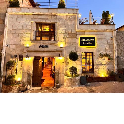 Shadow Cave House