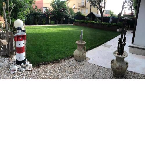 Shell House, Casa con ampio giardino a 100m dal mare