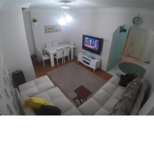 Shifa Home 2 Bedroom 1 Living Room Separeted Kitchen Entire Flat