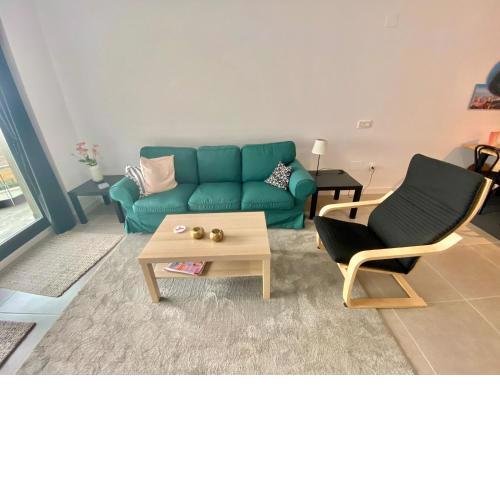 SHR028 Marinsa Beach 2 bedroom and 2 bathroom
