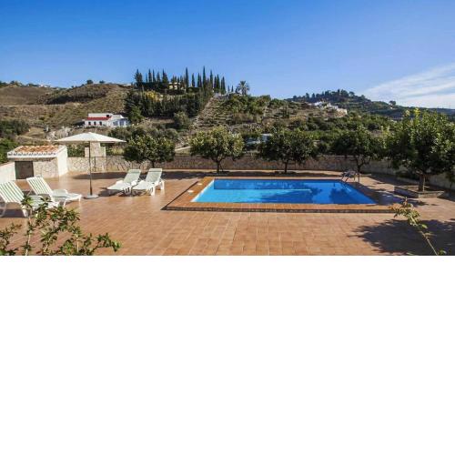 SHR031 Villa Lola with private pool and 3 bedrooms