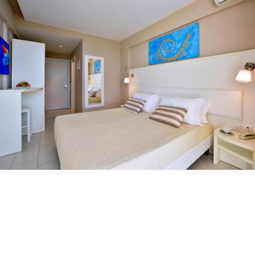 Sidari Beach Hotel