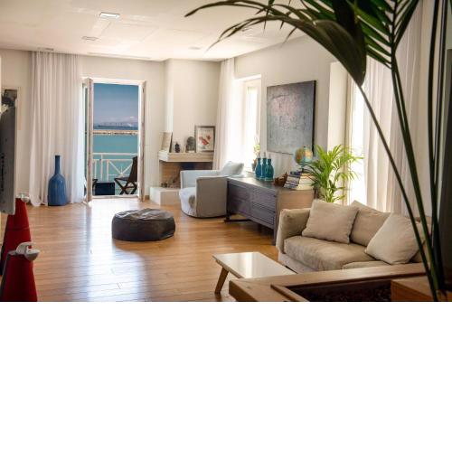 Sideratos Sea View City Apartment