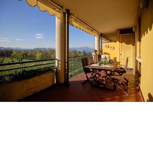 Sidonia apartment for three people in a residence with swimming pool.