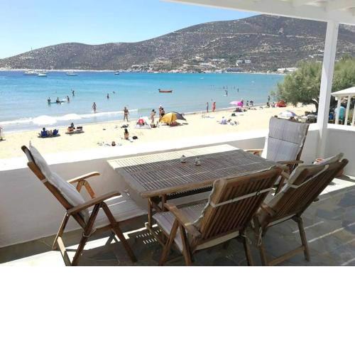 Sifnos waterfront house