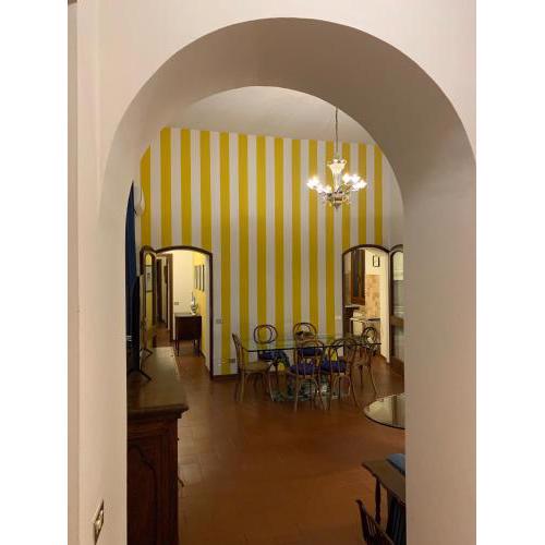 Signoria Apartment with patio