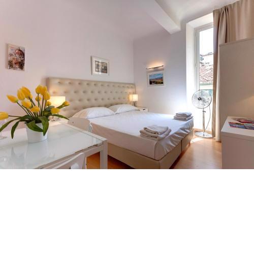Silvio studio apartment for 2 people, Florence