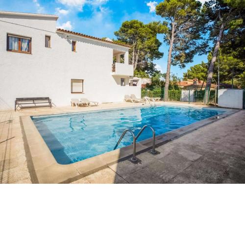 Simple apartment about 3 km from the beach at Miami Playa