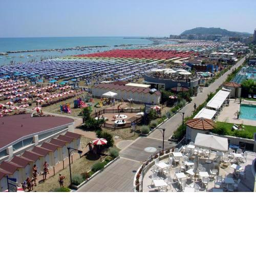 Simple apartment in the center of Cattolica by the sea