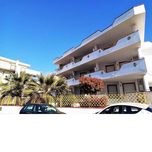 Simplistic Apartment in Villa Rosa di Martinsicuro near Sea