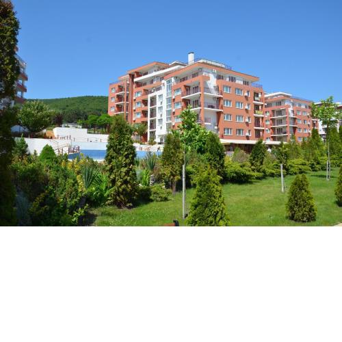 Single Private Apartments In Marina View Fort Beach