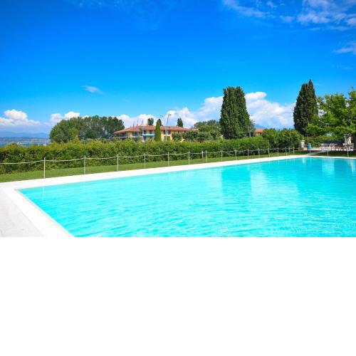 Sirmione Beach Apartment