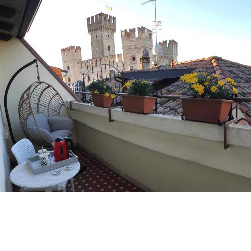 Sirmione4U - Domus by the Castle