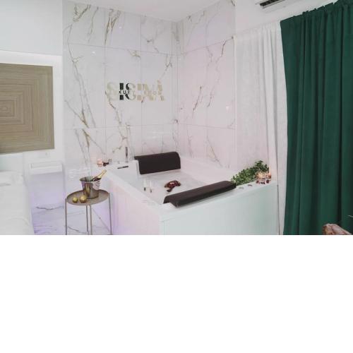 Sisina Luxury Room Jacuzzi & Piscina