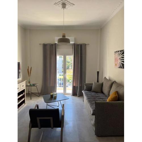 Sissy apartment