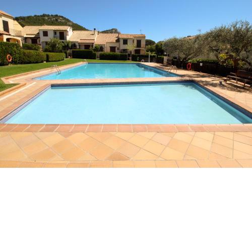 Sistach Rentals Casa Oliveres