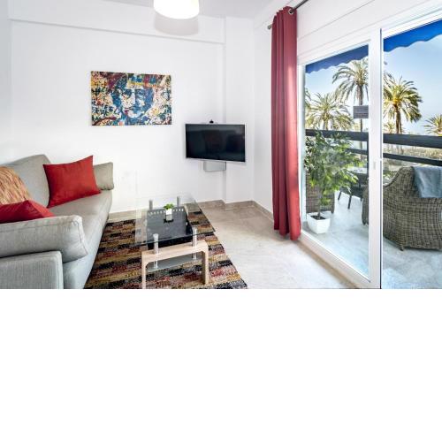 SK-Studio apartment front line beach