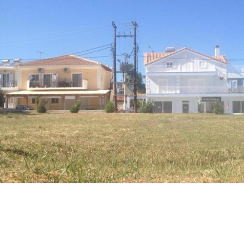 SKALA BEACH STUDIO