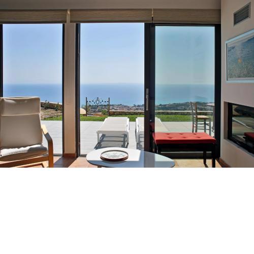 Skala Villa