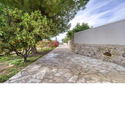 Skountakis House