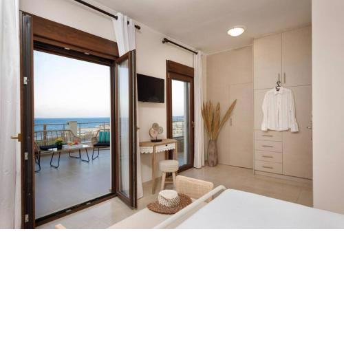 Sky Hill - Peach Sea View Exclusive Maisonette
