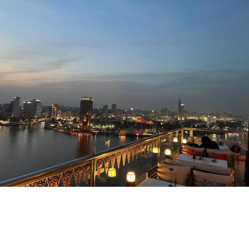 Sky Moon Cairo Hotel