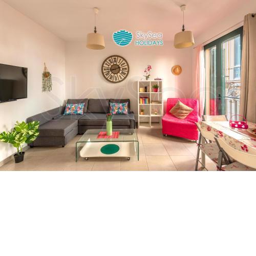 SkySea Holidays CITY CENTER SUITES