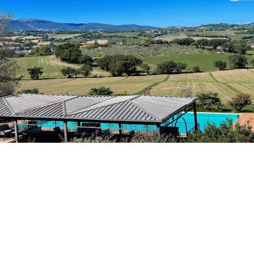 Slps 4 in 6 Gorgeous apts with Beautiful grounds pool jacuzzi Spoleto