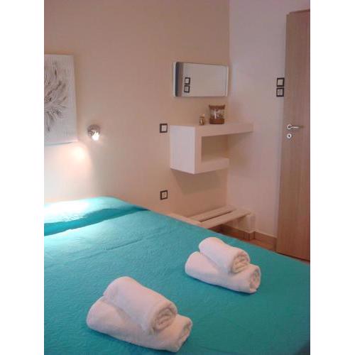Smaragdi Studios and Rooms