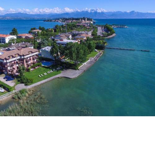 Smeraldo apartments