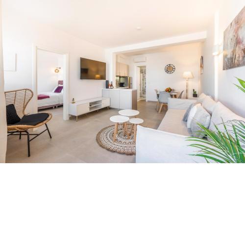 SN SANTORINI APARTMENTS