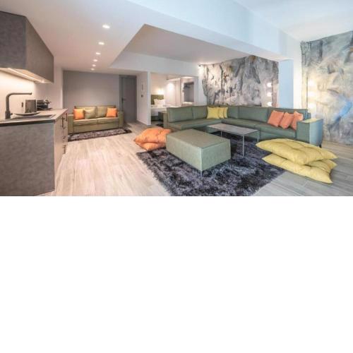 Snowglory Boutique Hotel