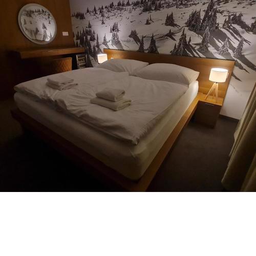Snowland Apartments