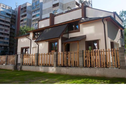 Sofia Basement Apartment