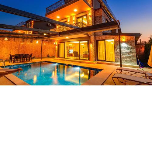 Söğüt 4 - 4 Bedroom with jacuzzi in Fethiye