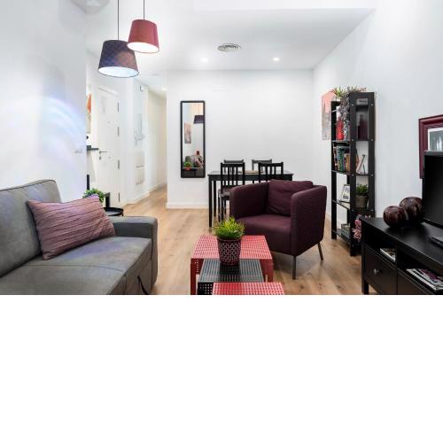 SOHO ARTS DUPLEX CENTRO by AlohaMalaga