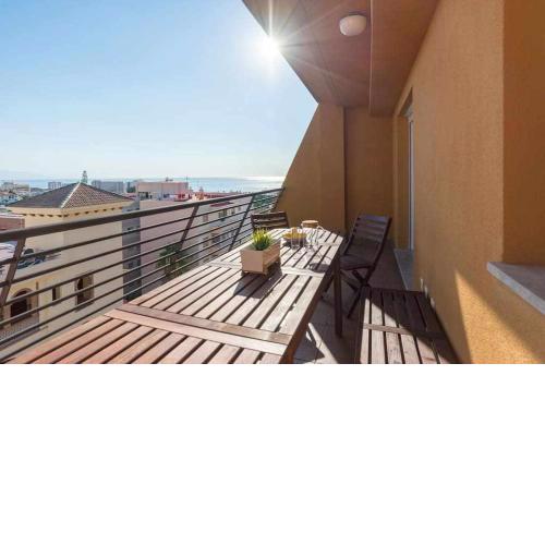 SOL Increíble ático con piscina parking