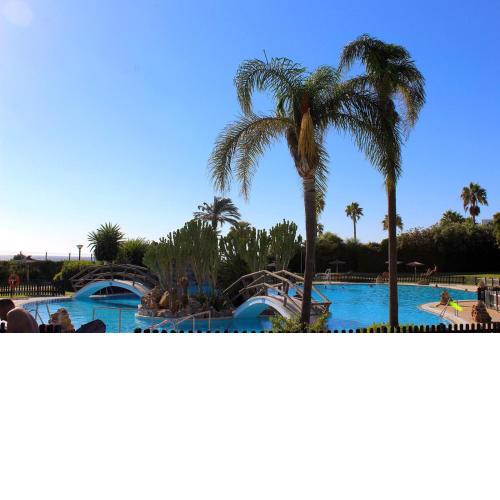 SOL ZAHARA chalets & apartamentos