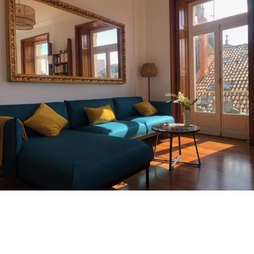 Soleado duplex en el corazón de Compostela
