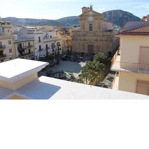 Solemar Sicilia - Piazza Duomo