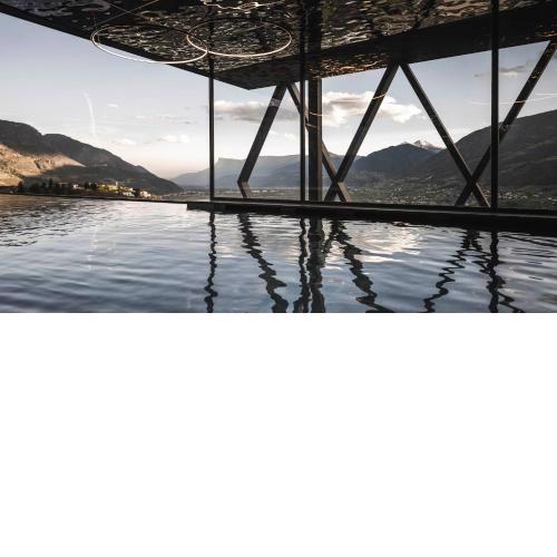 SomVita Suites