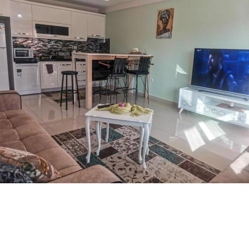 Sonas Town Building! sea view in the mid of the market, Saturday bazar, restaurants & bars etc