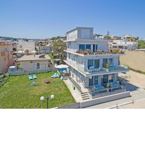 Sonja Beachfront Apartments
